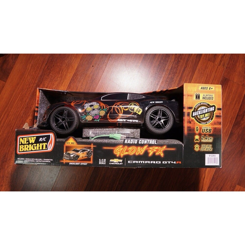 New Bright RC Chevrolet Camaro GT4.R Radio Control Car  1:12 Scale Damaged Box